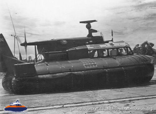 SRN5 in the Tropics -  (credit: The <a href='http://www.hovercraft-museum.org/' target='_blank'>Hovercraft Museum Trust</a>).